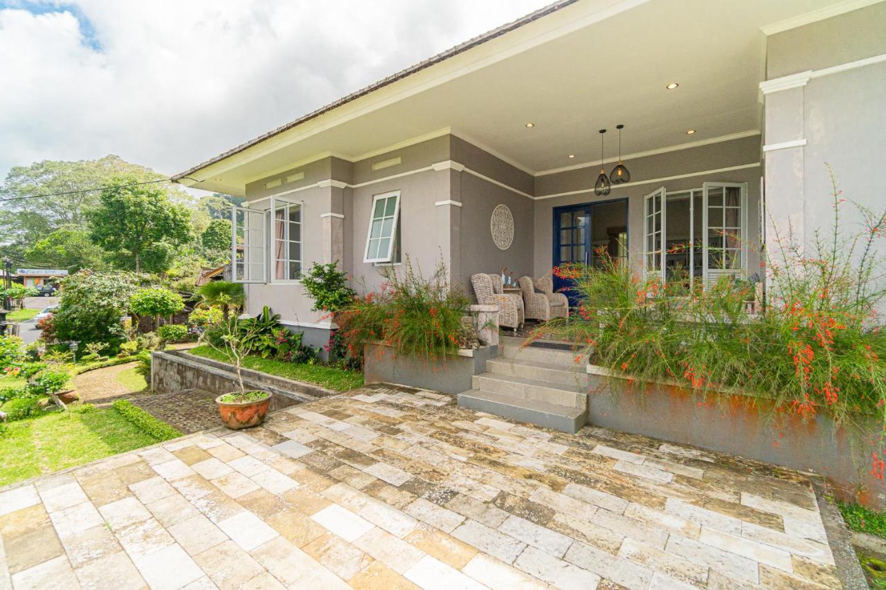 Four Monkeys House By Bukit Vista Villa *