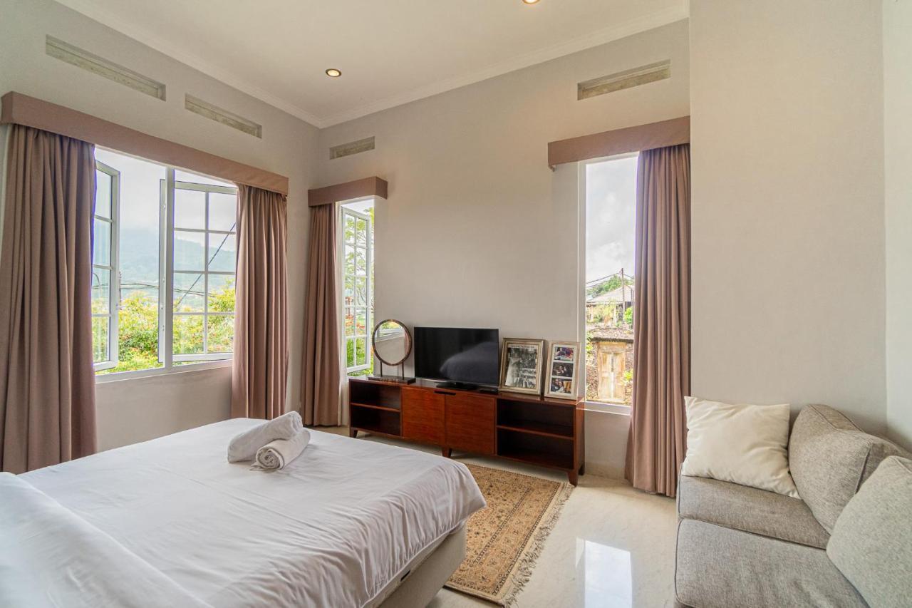 Four Monkeys House By Bukit Vista Bedugul (Bali)