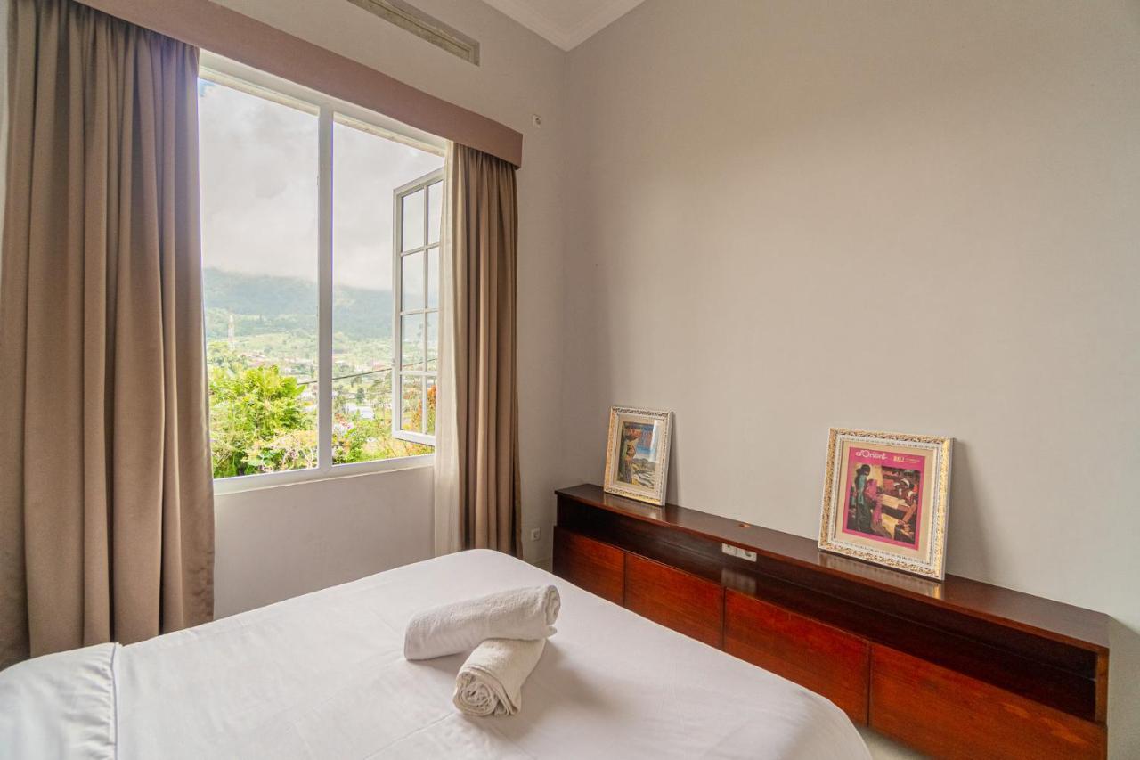 Four Monkeys House By Bukit Vista * Bedugul (Bali)